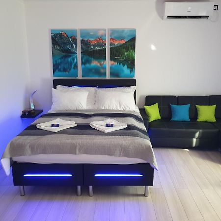 Smaragd Apartman Pecs Ngoại thất bức ảnh