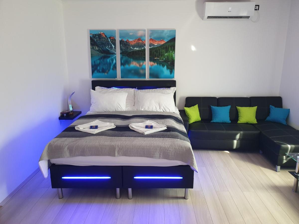 Smaragd Apartman Pecs Ngoại thất bức ảnh