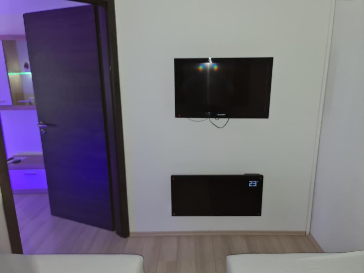 Smaragd Apartman Pecs Ngoại thất bức ảnh