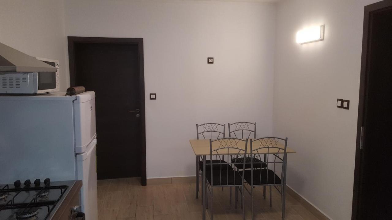 Smaragd Apartman Pecs Ngoại thất bức ảnh